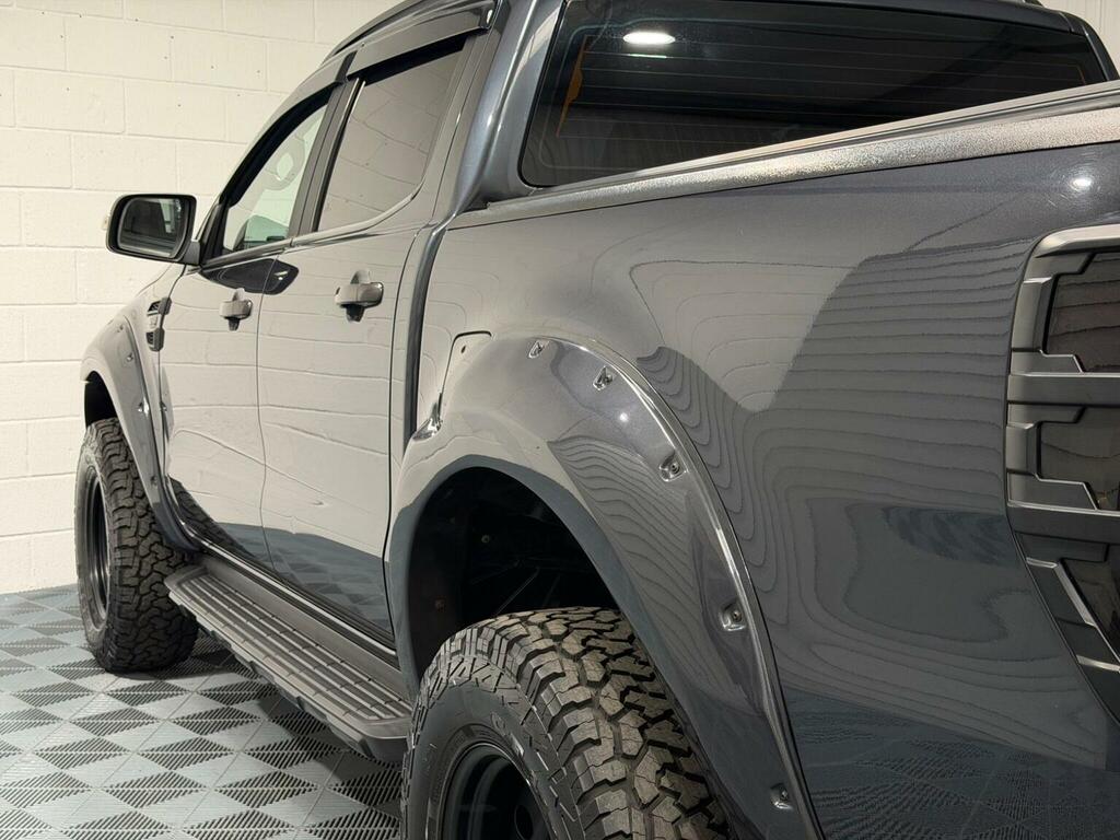Ford Ranger Black #65