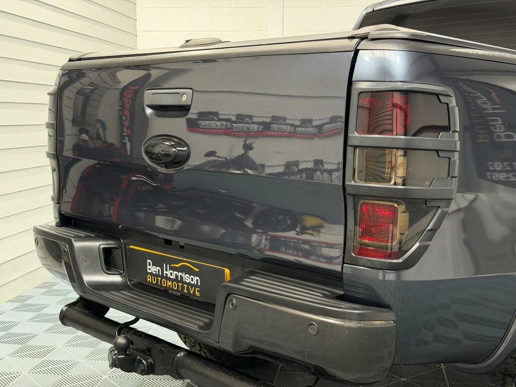 Ford Ranger Black #68