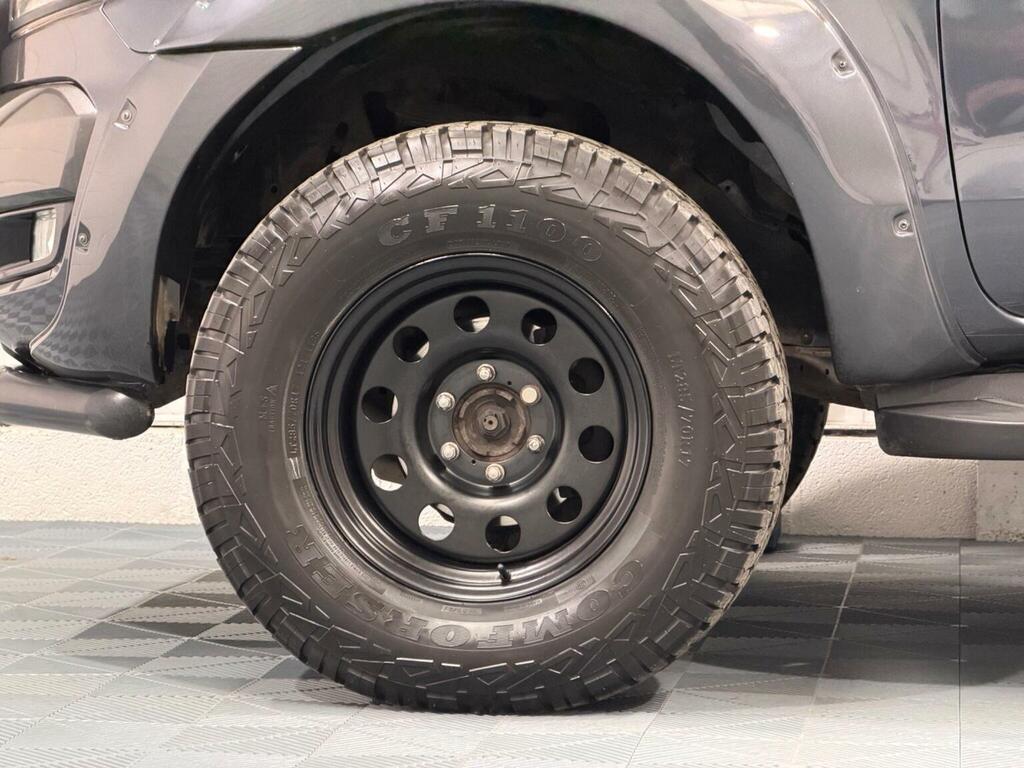 Ford Ranger Black #37