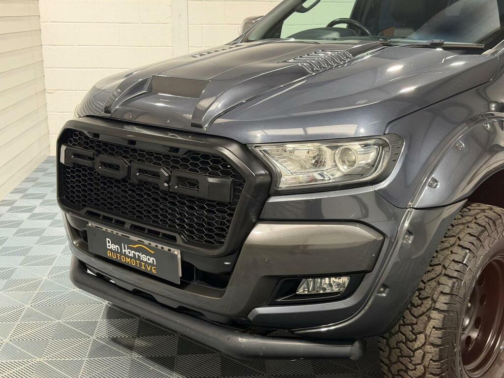Ford Ranger Black #60