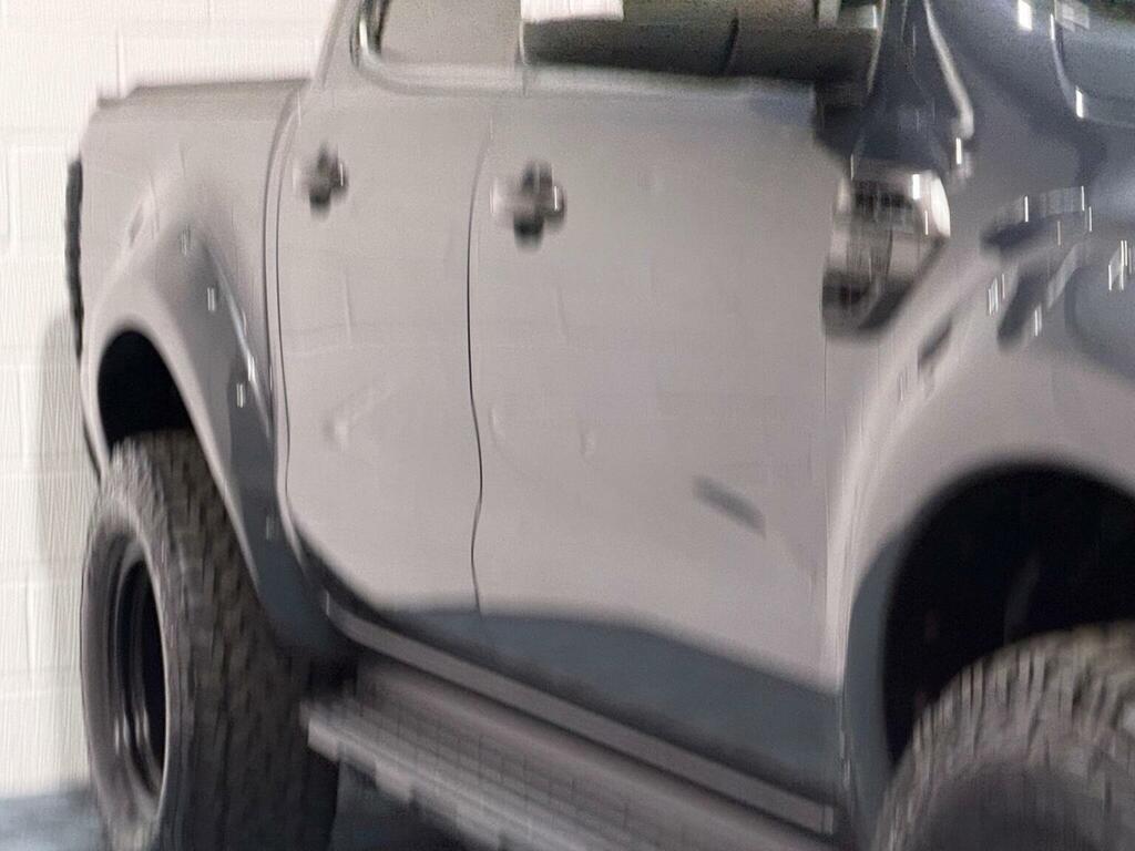 Ford Ranger Black #61