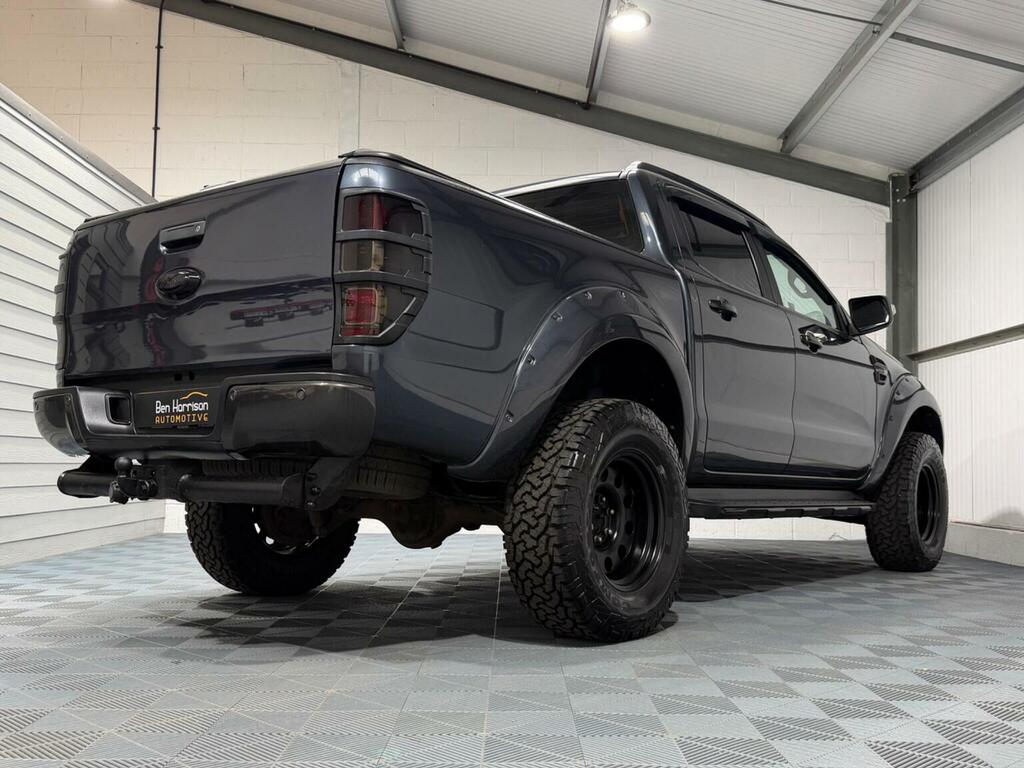 Ford Ranger Black #27