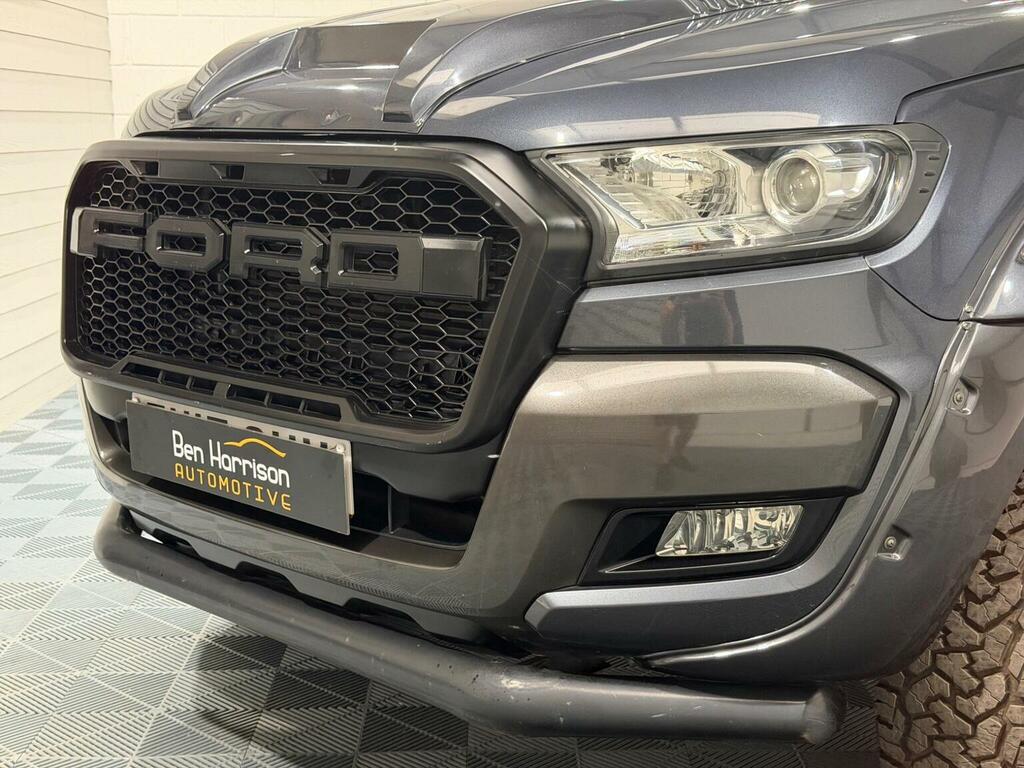 Ford Ranger Black #59