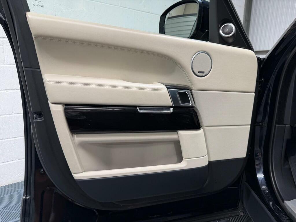 Land Rover Range Rover 3.0 Tdv6 Vogue Silver #47
