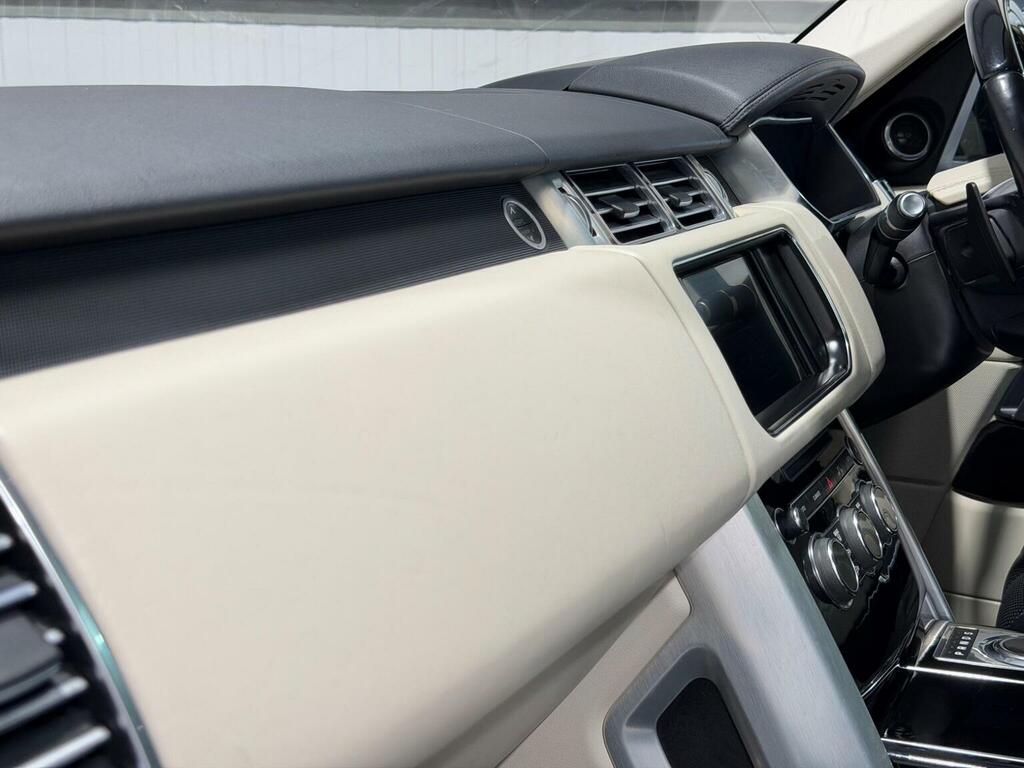 Land Rover Range Rover 3.0 Tdv6 Vogue Silver #30
