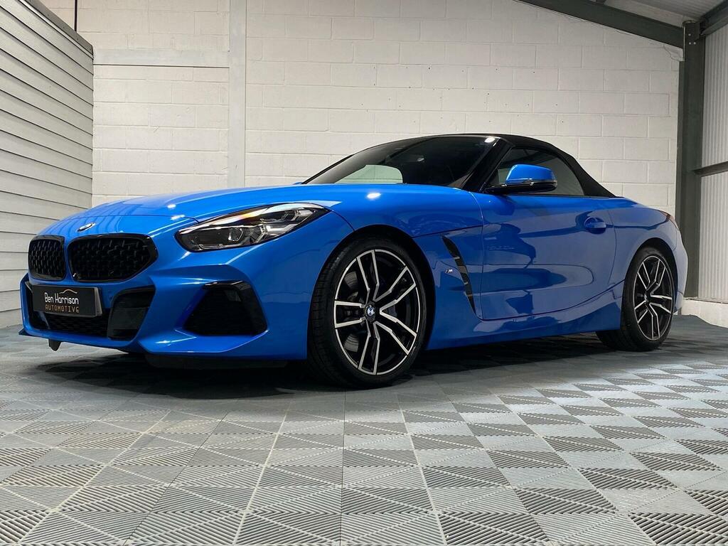 BMW Z4 Sdrive20i M Sport Black #18
