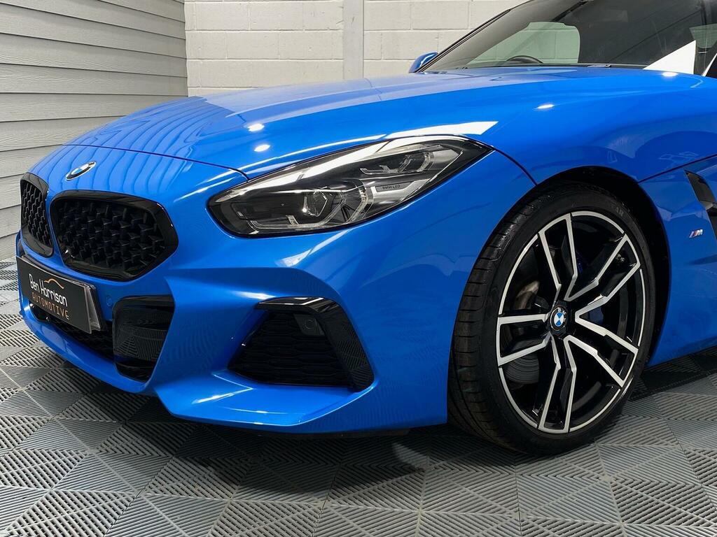 BMW Z4 Sdrive20i M Sport Black #13