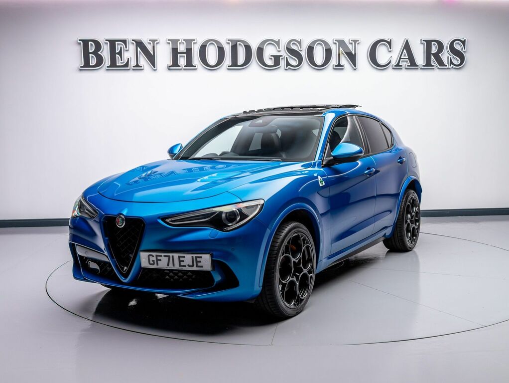 Alfa Romeo Stelvio 2.9 V6 Bi-turbo Quadrifoglio Blue