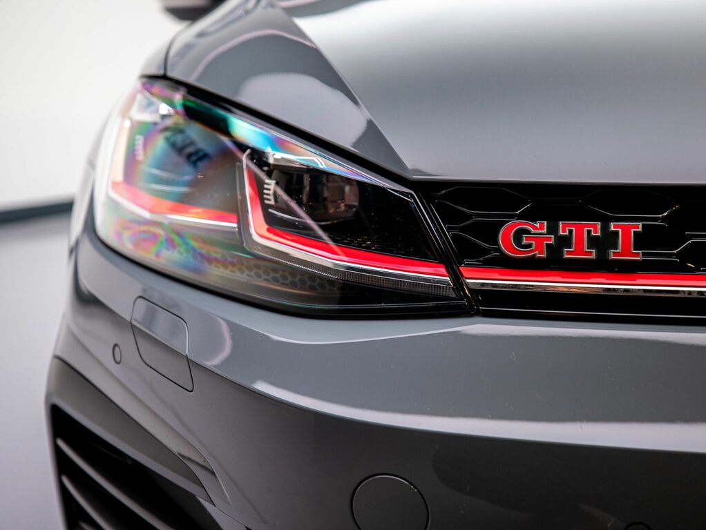 Volkswagen Golf 2.0 Tsi Gti Tcr Grey #4