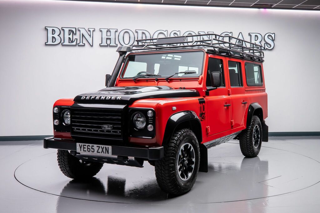 Land Rover Defender 2.2 Tdci Adventure Station Orange