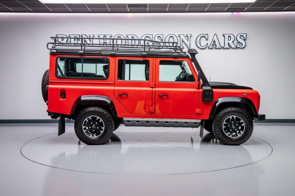 Land Rover Defender 2.2 Tdci Adventure Station Orange #2