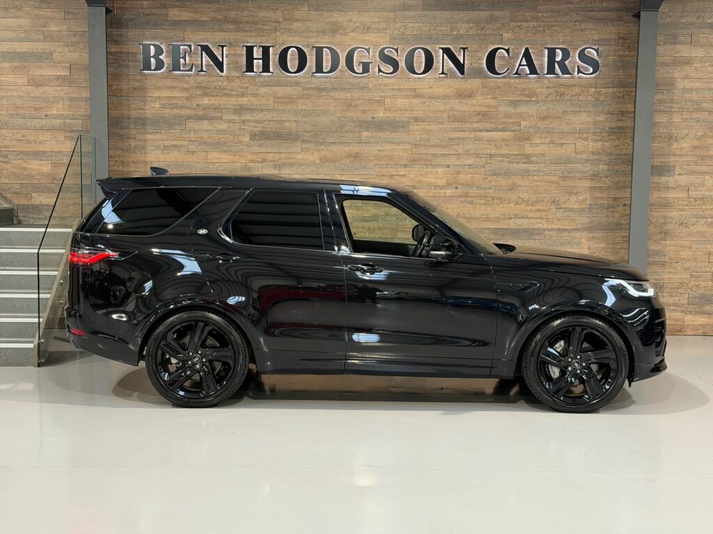 Land Rover Discovery 3 .0 D300 Mhev Dynamic Black #4