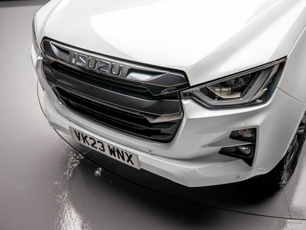 Isuzu D-Max 1.9 Td V-cross Pickup White #4