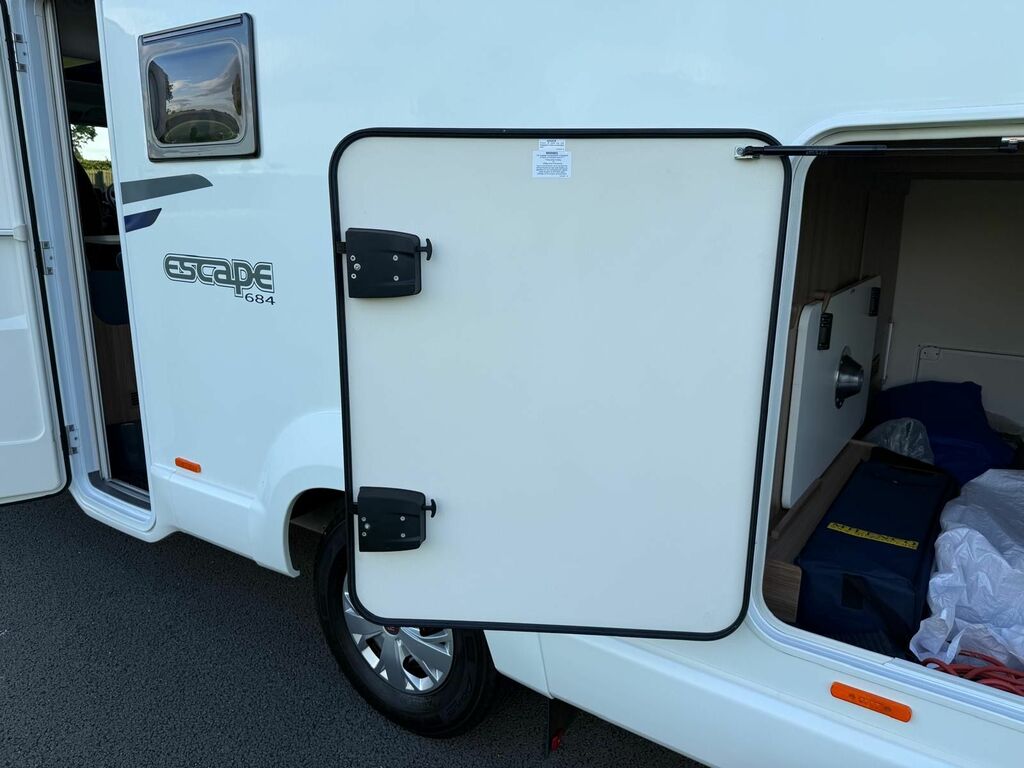 Fiat Ducato Dropside With Taillift. 8,995Vat White #27