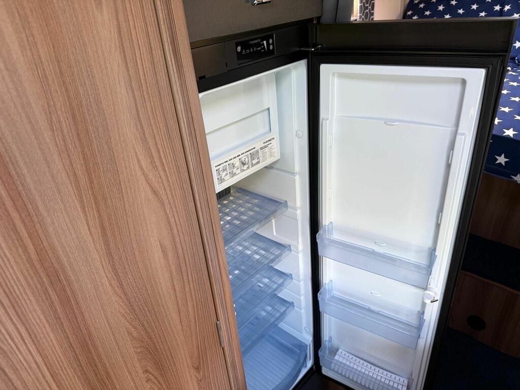 Fiat Ducato Dropside With Taillift. 8,995Vat White #14