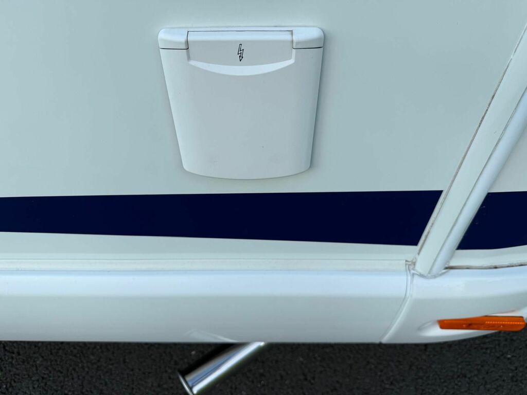 Fiat Ducato Dropside With Taillift. 8,995Vat White #26