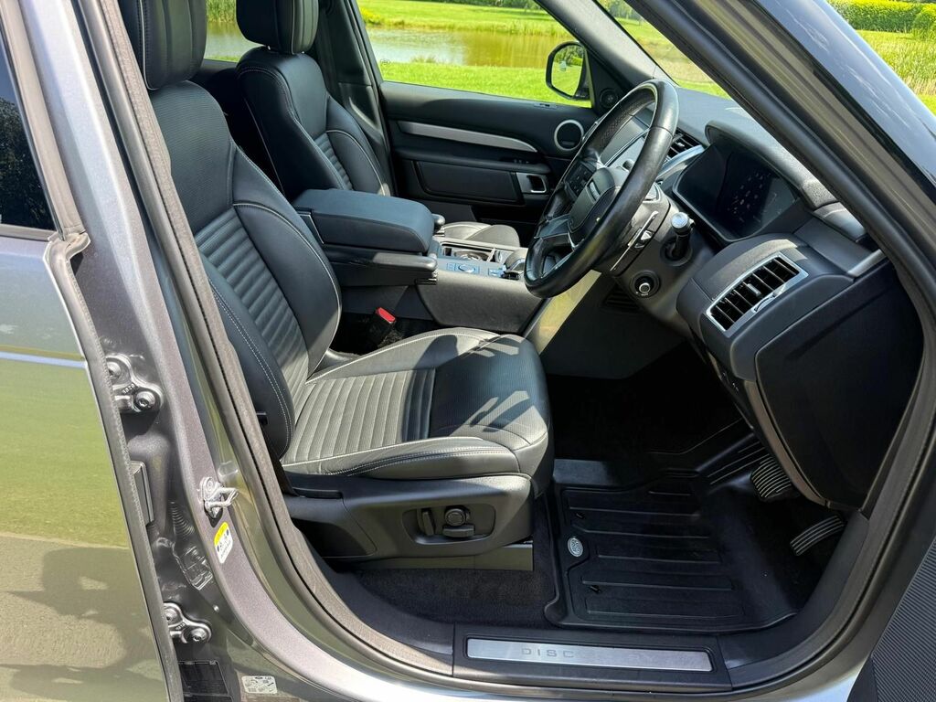 Land Rover Discovery 3 .0 Discovery R-dynamic White #7