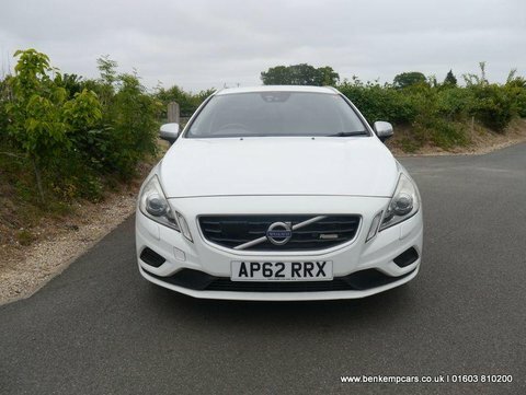 Volvo V60 1.6 T4 R-design AP62RRX White #3