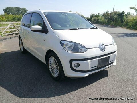 Volkswagen Up 1.0 High Up White