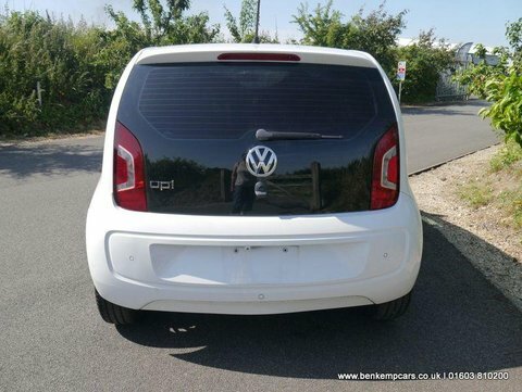 Volkswagen Up 1.0 High Up AR14FDY White #6