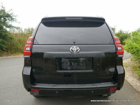 Toyota Land Cruiser 2.8 Invincible 5 AU72DUH Black #6