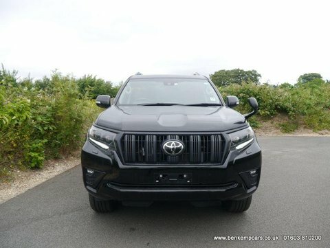 Toyota Land Cruiser 2.8 Invincible 5 AU72DUH Black #3