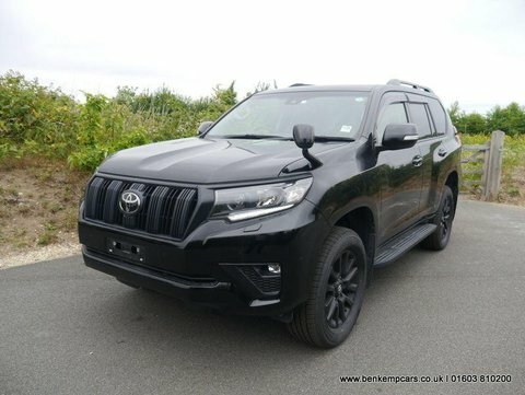 Toyota Land Cruiser 2.8 Invincible 5 AU72DUH Black #2