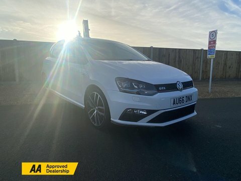 Volkswagen Polo 1.8 Tsi Bluemotion White