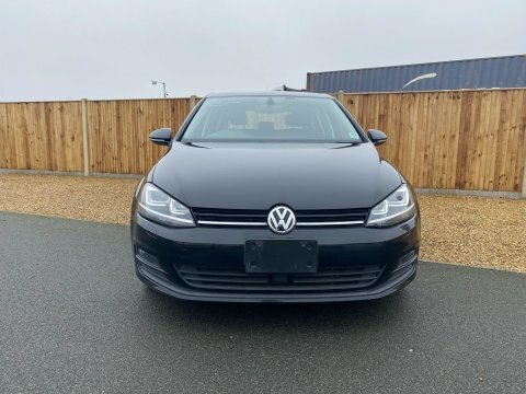 Volkswagen Golf 1.2 Tsi Bluemotion Black #2