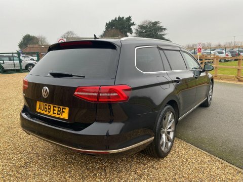 Volkswagen Passat 2.0 Tdi Bluemotion AU68EBF Black #6