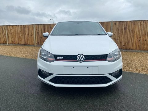 Volkswagen Polo 1.8 Tsi Bluemotion AU15EWN White #3