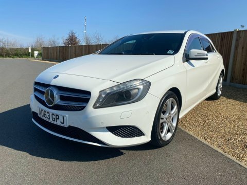 Mercedes-Benz A Class 1.6 A180 Se AO63GPJ White #2