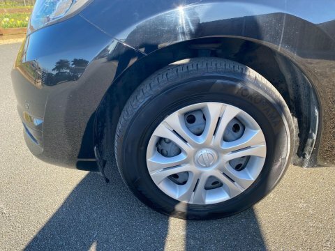 Nissan Note 1.2 Dig-s Acenta AU66DPV Black #4