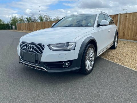 Audi A4 Allroad 2.0 Tfsi Estate White #2