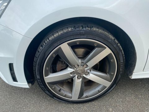 Audi A1 1.4 Tfsi S AU64FYO White #4