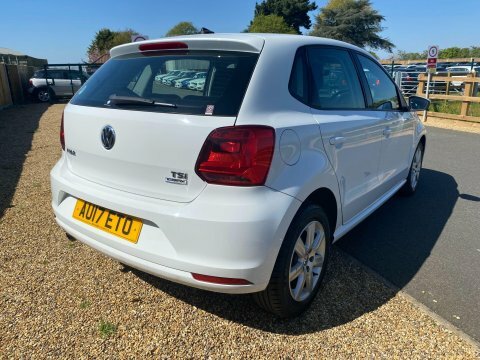 Volkswagen Polo 1.2 Tsi Bluemotion AU17ETO White #6
