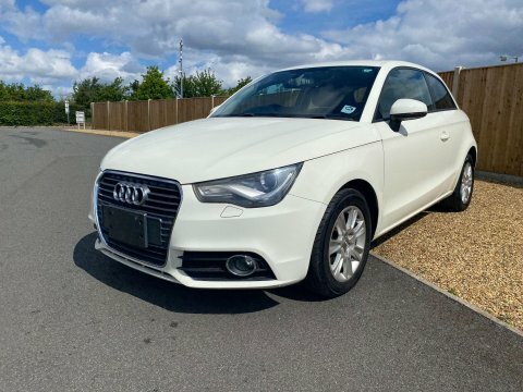 Audi A1 1.4 Tfsi Sport AP12VVR White #2