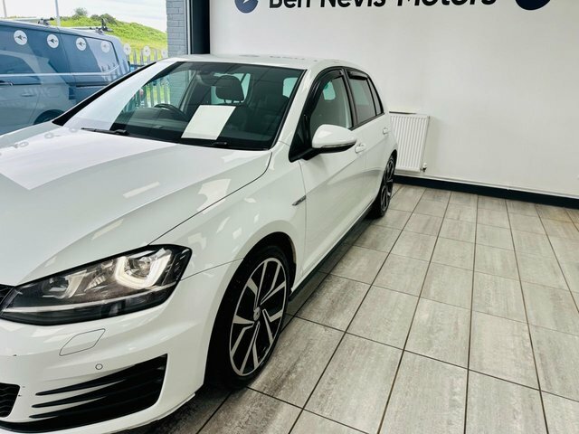 Volkswagen Golf 2.0 Tdi Bluemotion Tech Gtd Hatchback M White #2