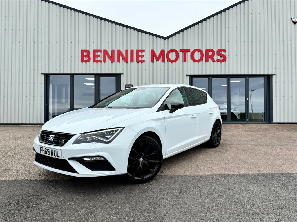 Seat Leon Hatchback 1.5 Tsi Evo Fr Black Edition 2020 White