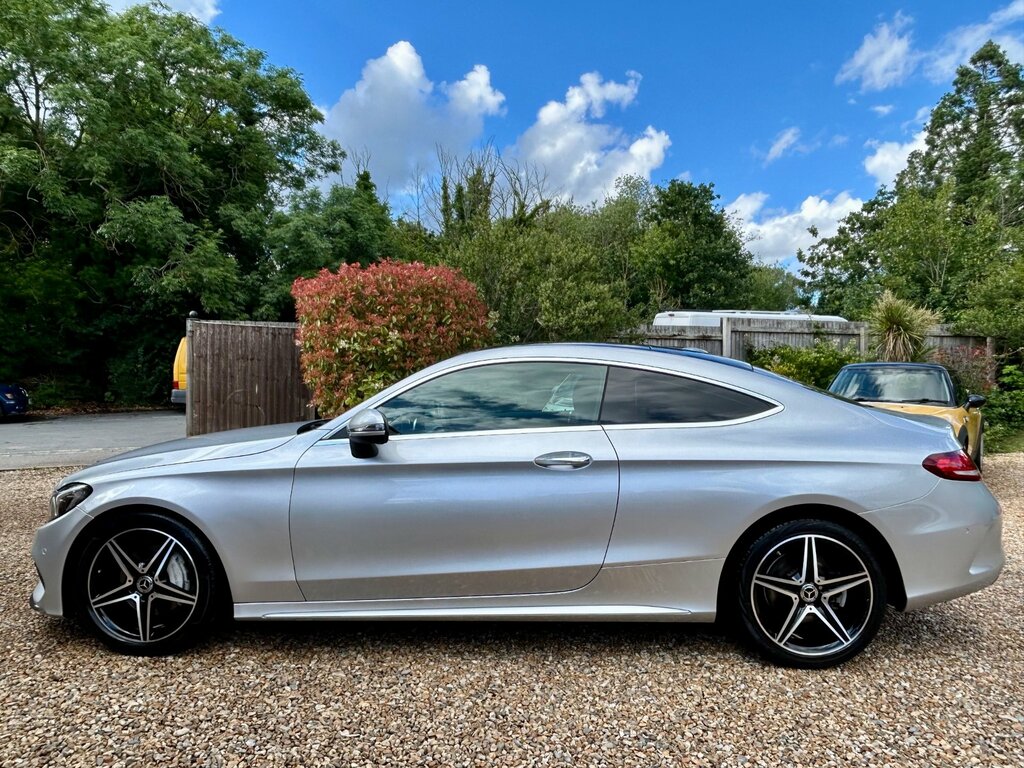 Mercedes-Benz C Class 2.1 C220d Amg Line Premium Coupe G-tr Silver #2