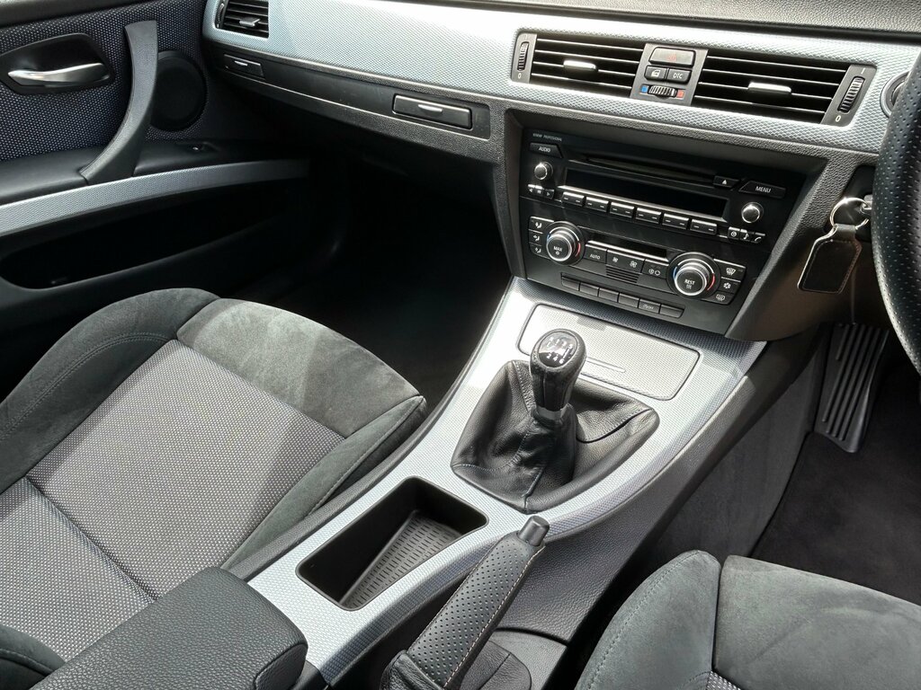 BMW 3 Series 2.0L 320D M Sport 175 Bhp Blue #23