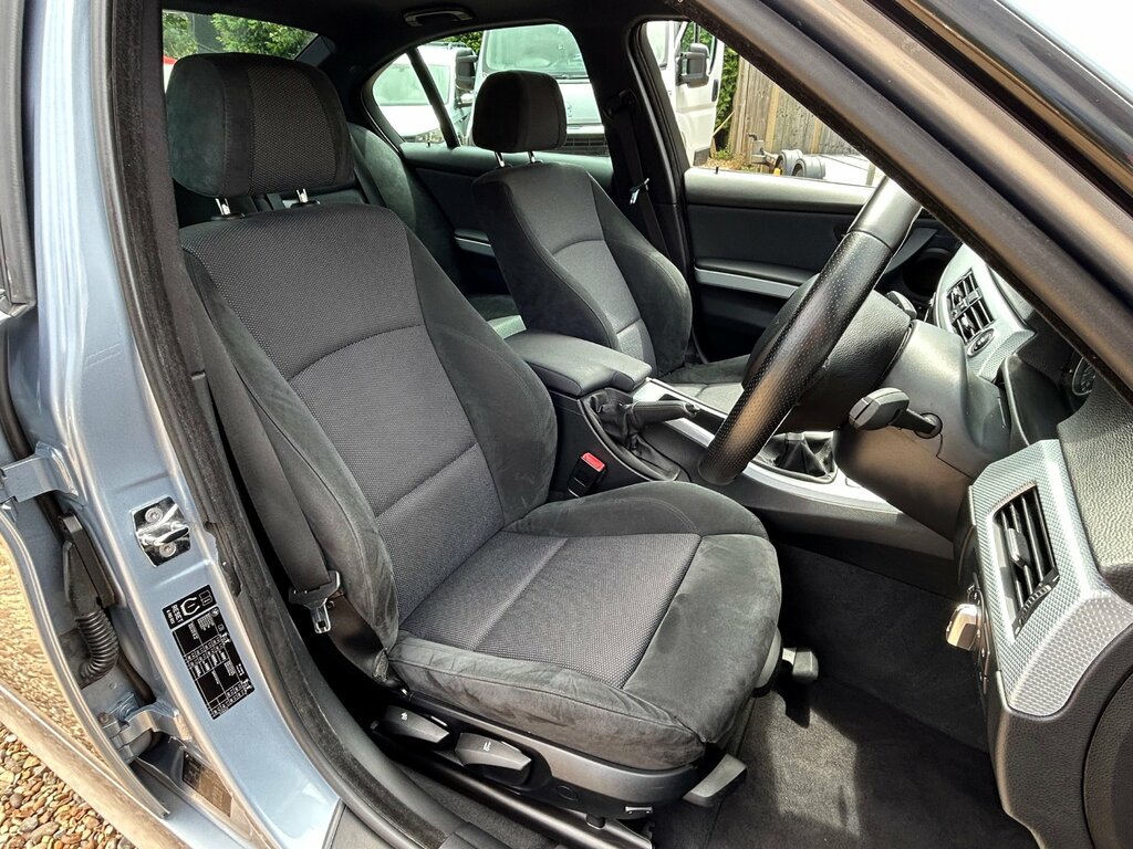BMW 3 Series 2.0L 320D M Sport 175 Bhp Blue #21