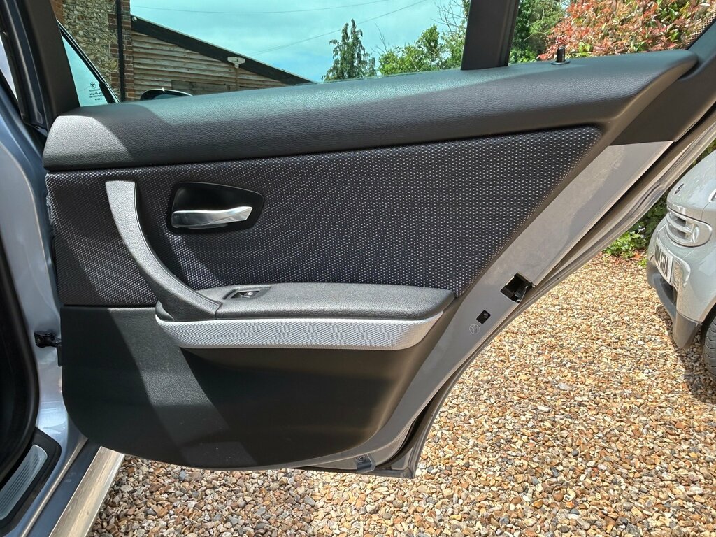 BMW 3 Series 2.0L 320D M Sport 175 Bhp Blue #34