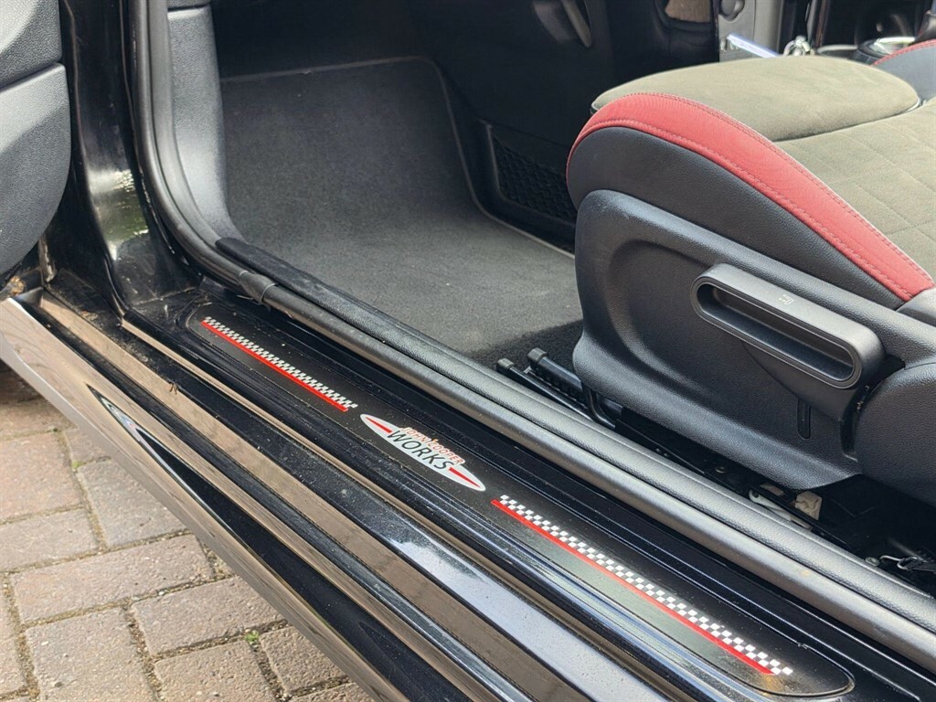 Mini Convertible John Cooper Works Silver #32