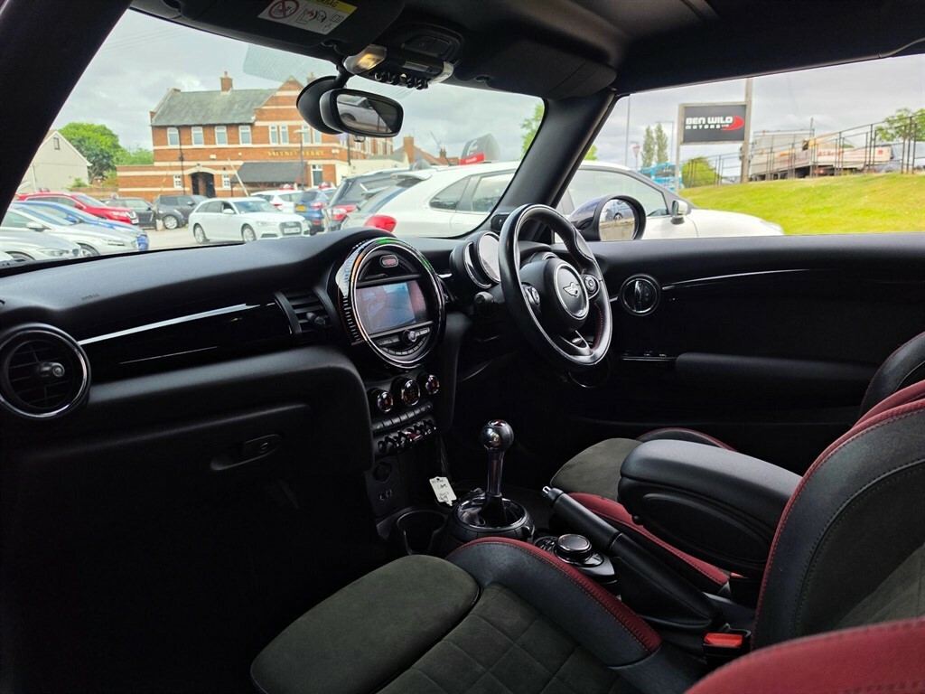 Mini Convertible John Cooper Works Silver #16
