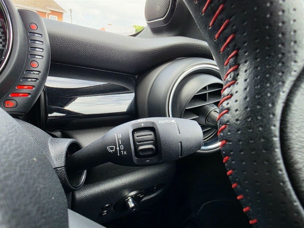 Mini Convertible John Cooper Works Silver #42