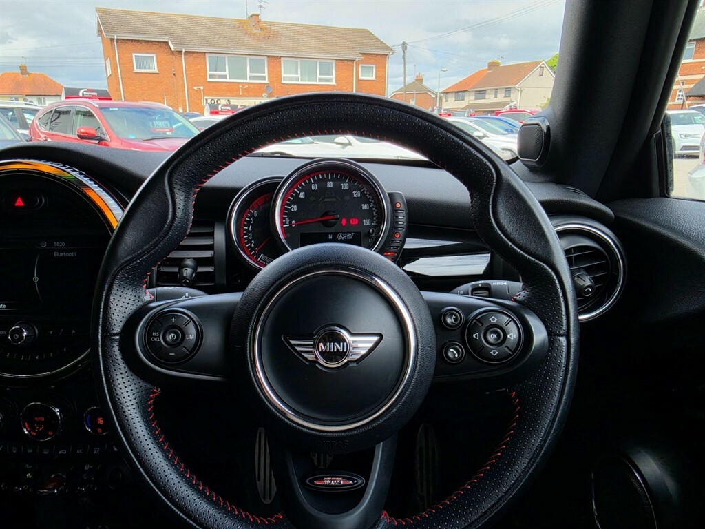 Mini Convertible John Cooper Works Silver #41