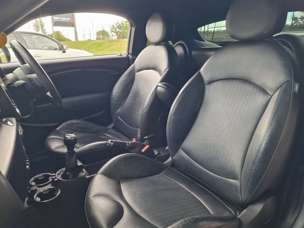 Mini Coupe 1.6 Cooper S All4 Media Pack Grey #21