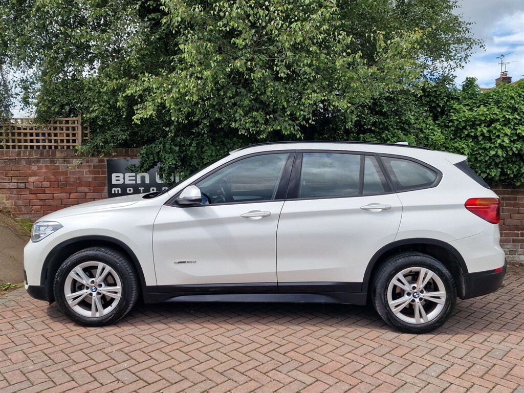 BMW X1 Suv White #2