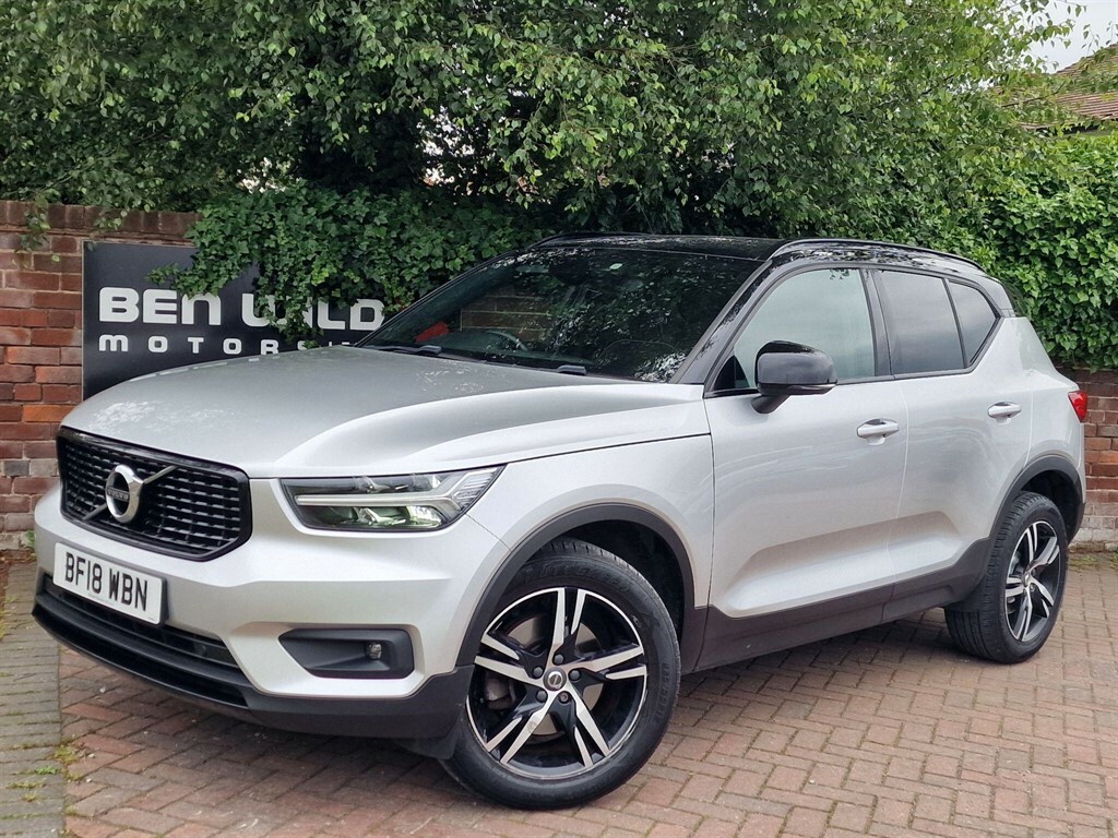 Volvo XC40 2.0 T4 R-design Awd Euro 6 Ss Silver